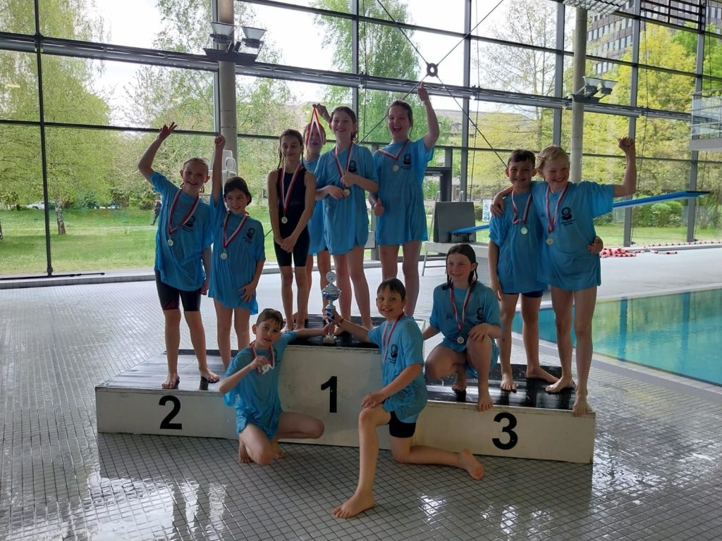 1. Platz beim Grundschulschwimmfest – Will-Sommer-Grundschule